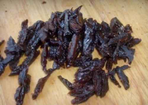 Салат с курицей и черносливом. 02