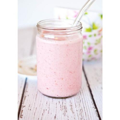 Сливочный клубничный коктейль. 01