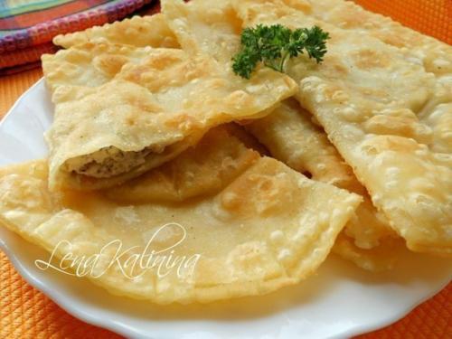 Самые вкусные чебуреки.

