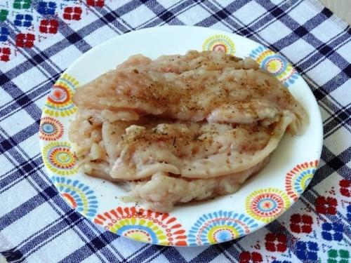 Кабачковые рулетики.   Ингредиенты: 03