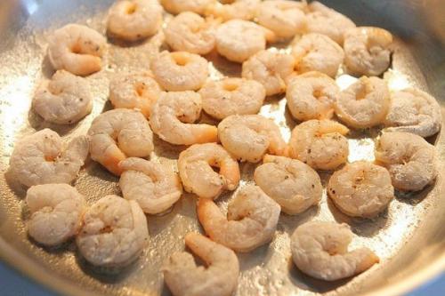 Паста с креветками феттучини? 03