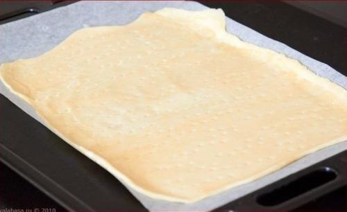 Пирог с грибами, сметаной и сыром. 03