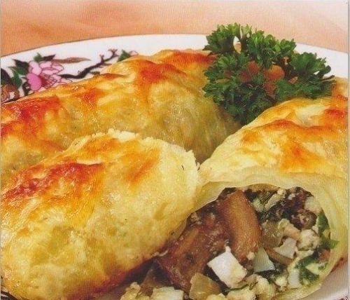 Голубцы с грибами и яйцами.