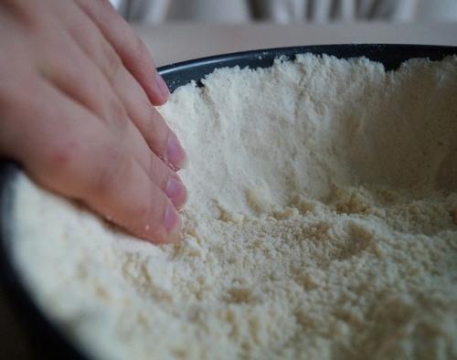 Очень нежный творожный пирог. 06