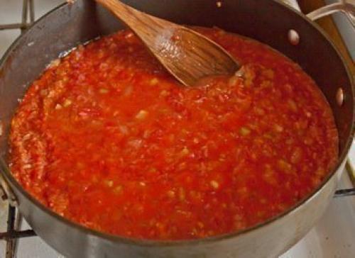 Курица с рисом в томате. 02