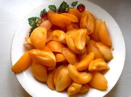 Самый вкусный домашний пирог с абрикосами. 02