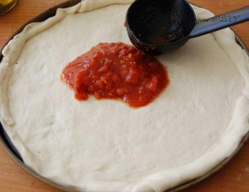 Пицца домашняя.  Вам потребуется: 06