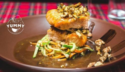 Сёмга с медовой заправкой.