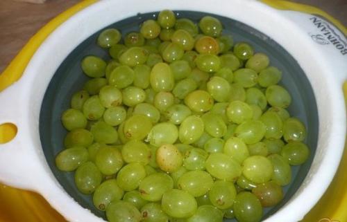 Простое виноградное варенье. 01