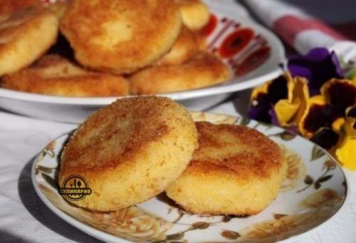 Манники жареные.  Ингредиенты: