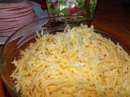 Рулетики из ветчины и сыра. 03