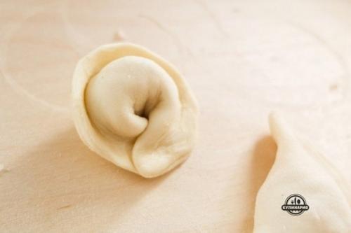 Пельмени.  Ингредиенты:   - Говядина (или баранина, или свинина) - 300 г. 05