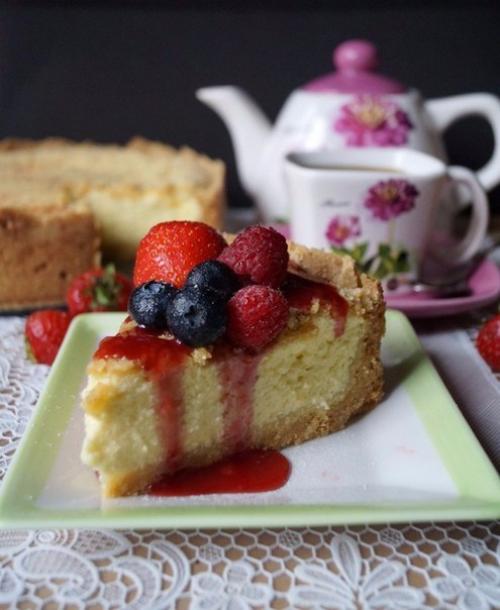 Очень нежный творожный пирог А-ля Чизкейк. Очень нежный творожный пирог А-ля Чизкейк.