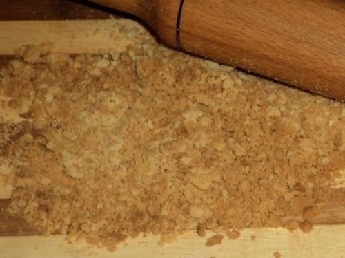 Гречневое печенье С яблоком. 200 ккал мука гречневая 125 г яблоко 2 шт средних отруби овсяные 1 ст. л. можно любые другие масло оливковое 1 ч. л. 04