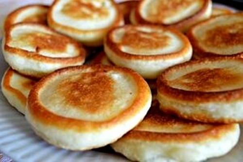 Воздушные оладьи.  А у вас есть рецепт, по которому оладушки всегда получаются?