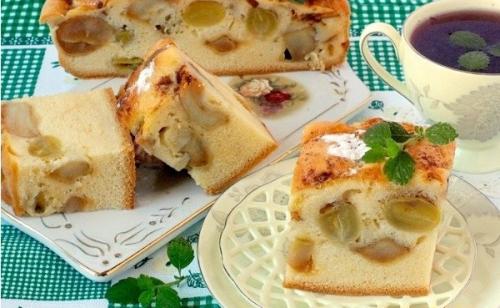 Накрахмаленный яблочно - виноградный пирог.