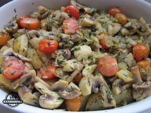 Картофель запеченный с грибами.