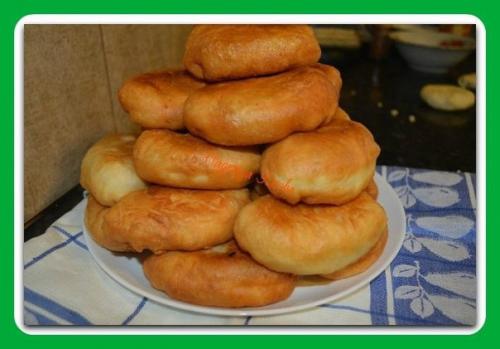 Пирожки с картошкой на кефире.

