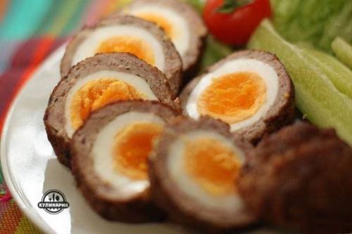 Зразы с яйцом.