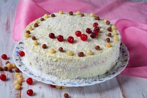 Клюквенно - кокосовый торт ингредиенты: для бисквита яйца куриные - 2 шт.