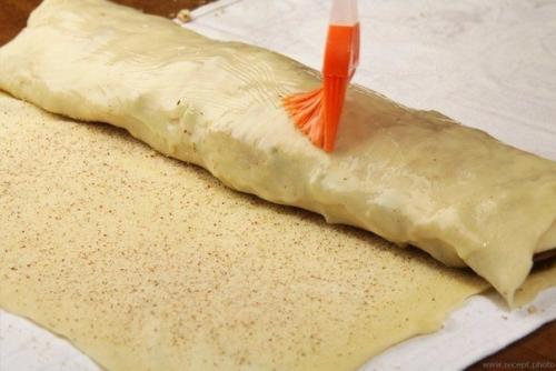 Яблочный штрудель.  Ингредиенты: 08