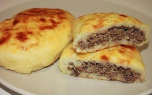 Картофельные зразы с печёночной начинкой.