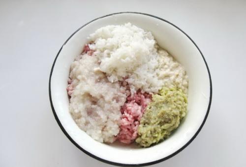 Перец, фаршированный свининой и баклажанами. 02