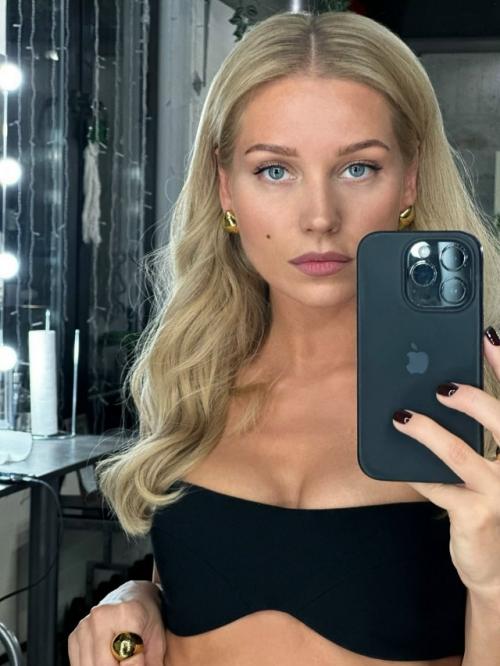 37-Летняя актриса Кристина асмус нашла для себя новый способ получить адреналин - экстремальное хобби! 02