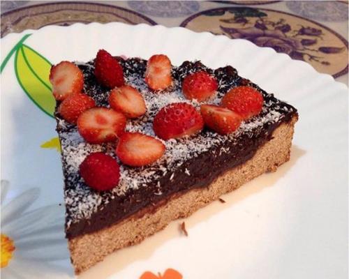 Пряничный пирог со сливочным кремом.