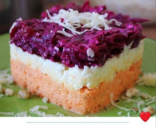 Сaлaт Аппетитный Квадрат Малевича.