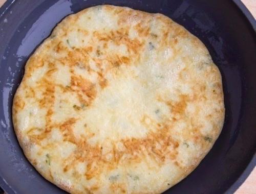 Сырные лепешки с зеленью. 03