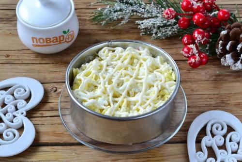 Новогодний салат Селедка под Снегом. 06