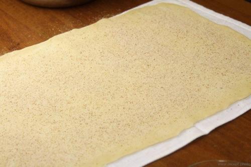 Яблочный штрудель.  Ингредиенты: 06