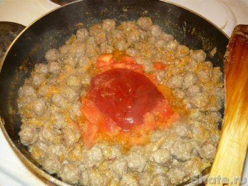 Спагетти с соусом из фрикаделек. 06 Спагетти с соусом из фрикаделек. 06