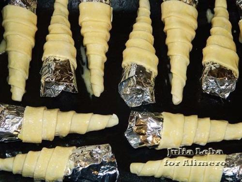 Слоеные трубочки с кремом. 05