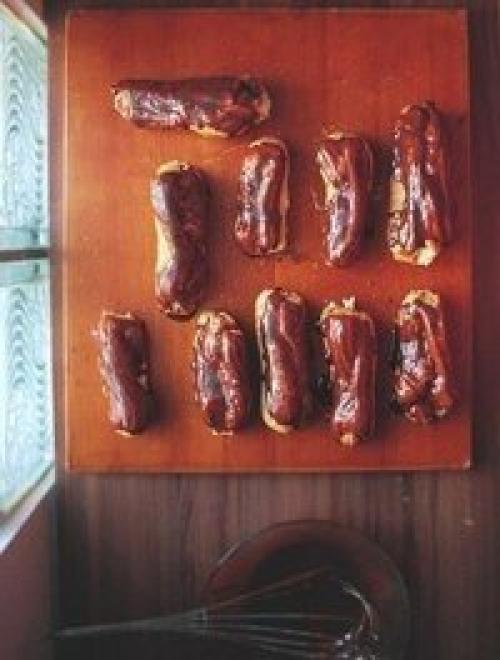 Эклеры.  Ингредиенты:   Сливочное масло - 100 г. 05