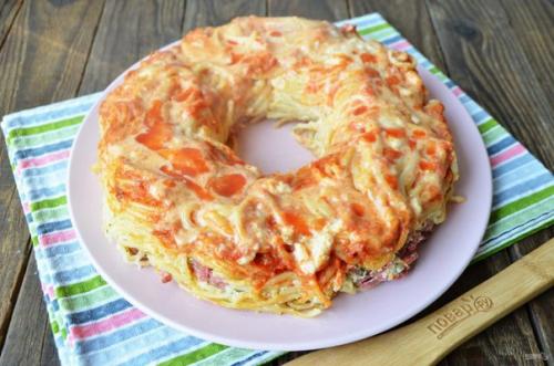 Гигантский пончик из спагетти. 09