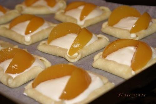 Творожное печенье - пирожное с фруктами. 05