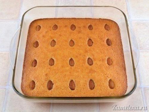 Басбуса - известная арабская сладость. 03