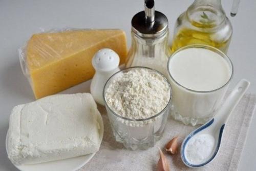 Хачапури.  Ингредиенты:  * кефир - 1 стак. 01