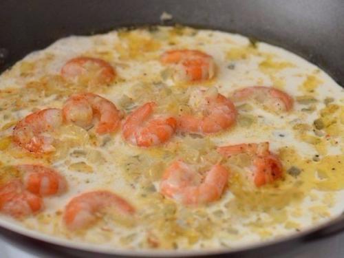 Паста с креветками в сливочном соусе. 03