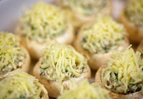Фаршированные шампиньоны. Очень просто и вкусно? 08