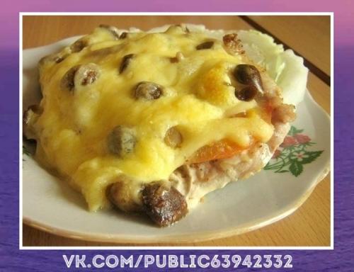 Праздничный рецепт.  Мясо по-купечески (с грибами.