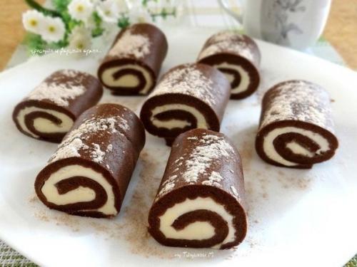 Шоколадные пирожные - рулетики. 08