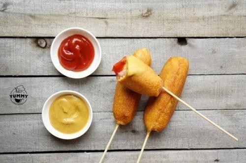 Корн дог.  Ингредиенты: 08