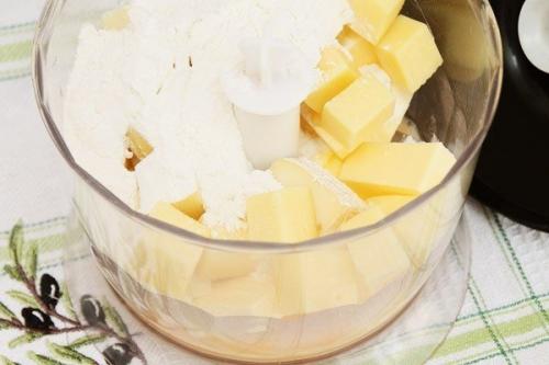 Сырное печенье.  Ингредиенты: 07