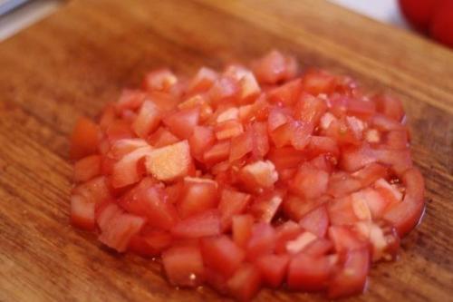 Вкусный овощной салат с красной фасолью. 03