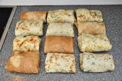 Блинчики с начинкой в панировке. 04