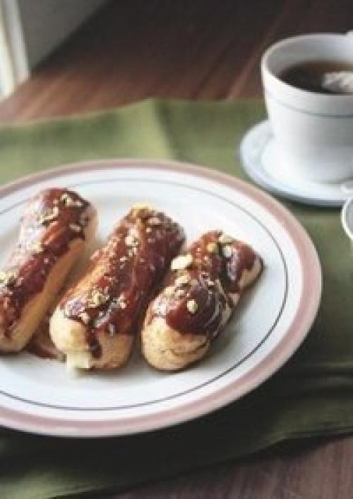 Эклеры.  Ингредиенты:   Сливочное масло - 100 г.