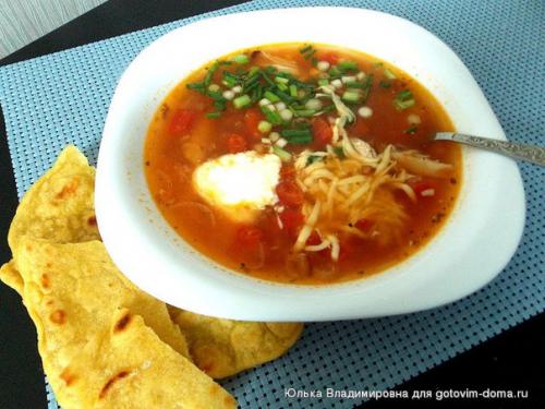 Мексиканский пряный суп с курицей. Мексиканский пряный суп с курицей.
